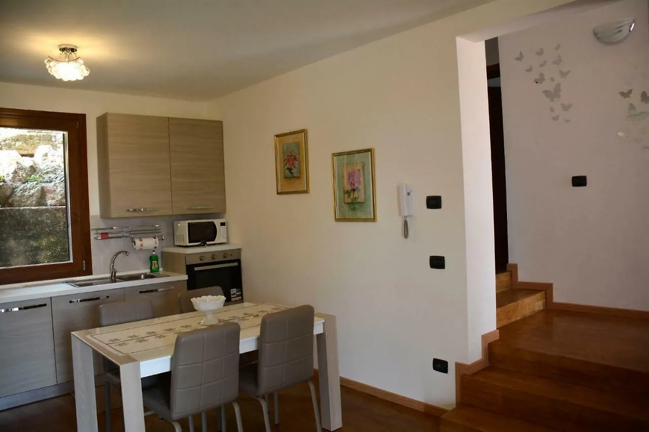 Dream Apartment Toscolano Maderno 0*,  Italië